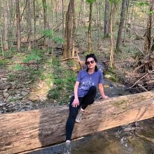 Meet your Posher, Lisa